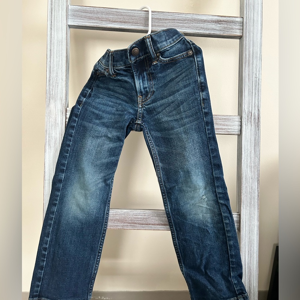 Abercrombie kid jeans size 5/6